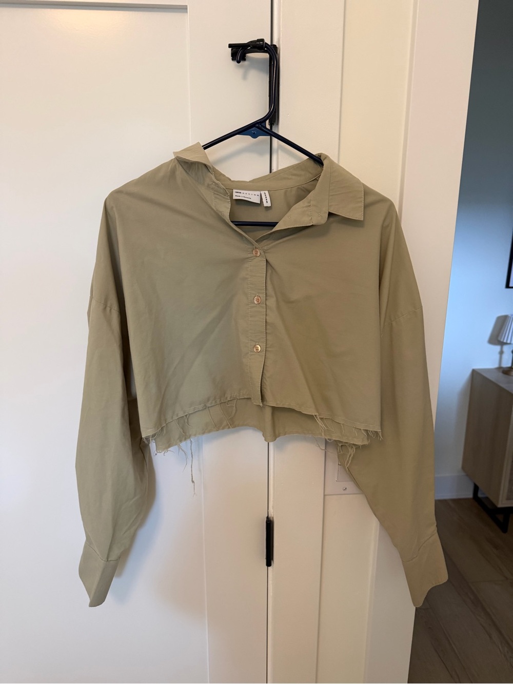Cropped Button-Down Shirt - Olive Green